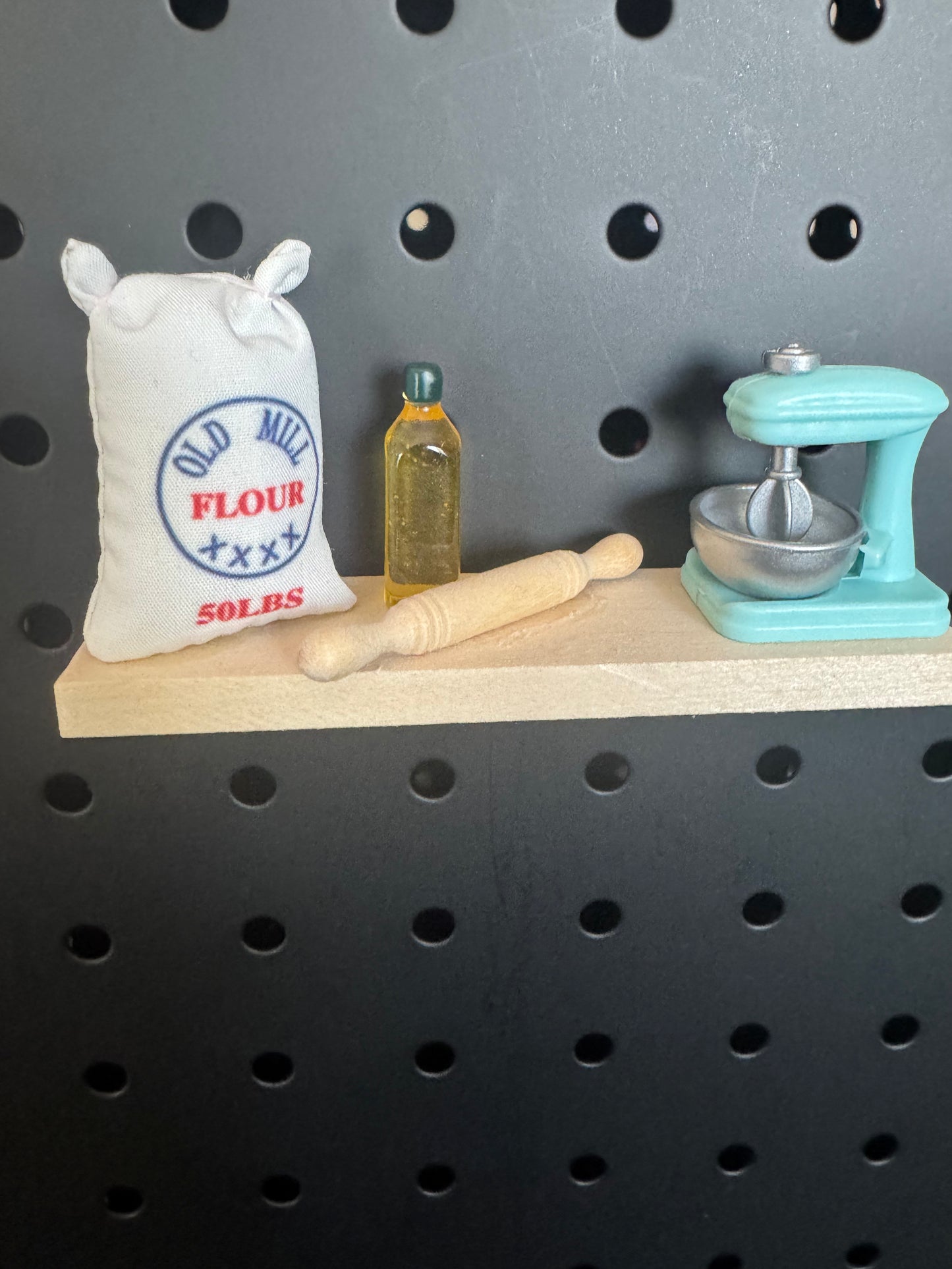 Mini Shelf Magnet
