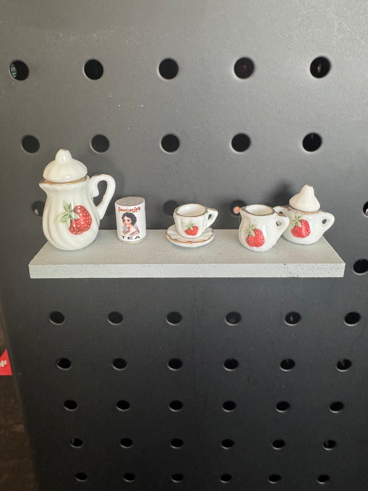 Mini Shelf Magnet