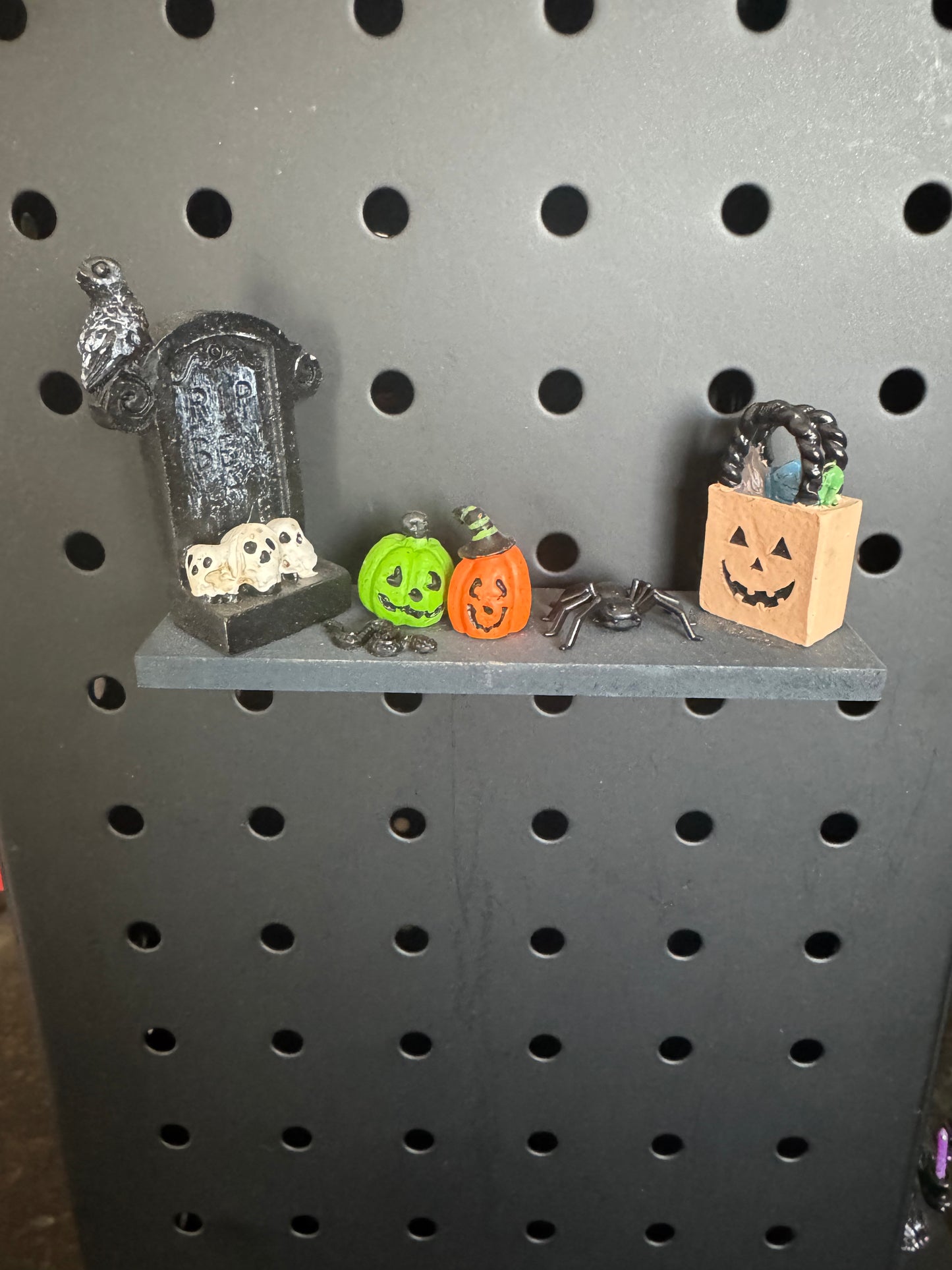 Mini Shelf Magnet